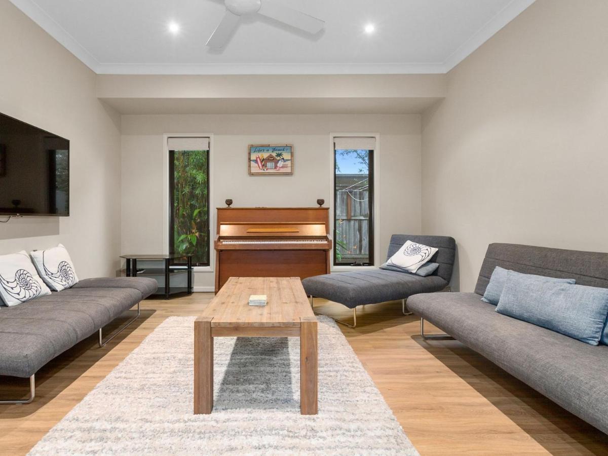 Black Rock Beach House With Pool ポッツビル エクステリア 写真